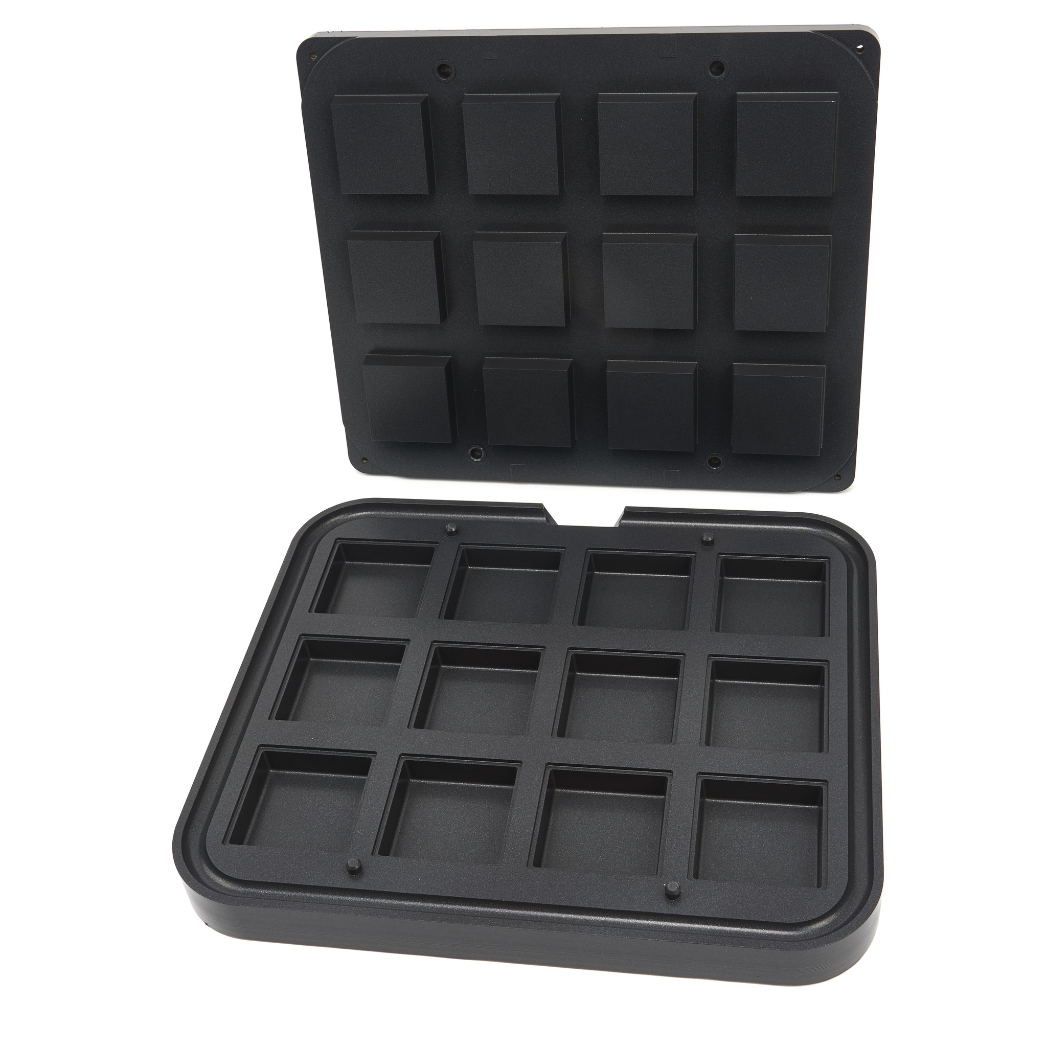 Forma na tartaletky - čtvercová - 72/62 mm - 12 kusů